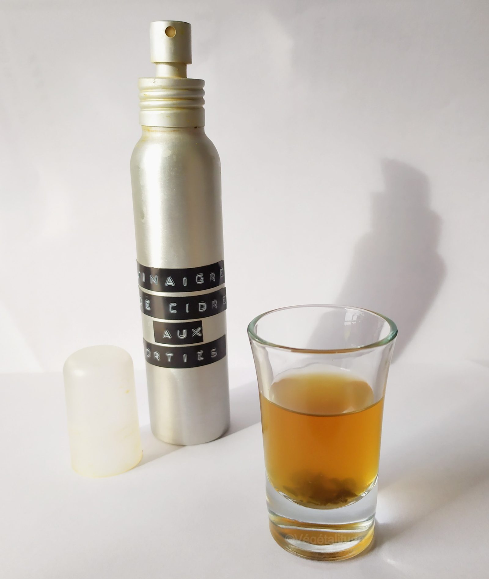 Après-shampoing démêlant naturel au vinaigre de cidre