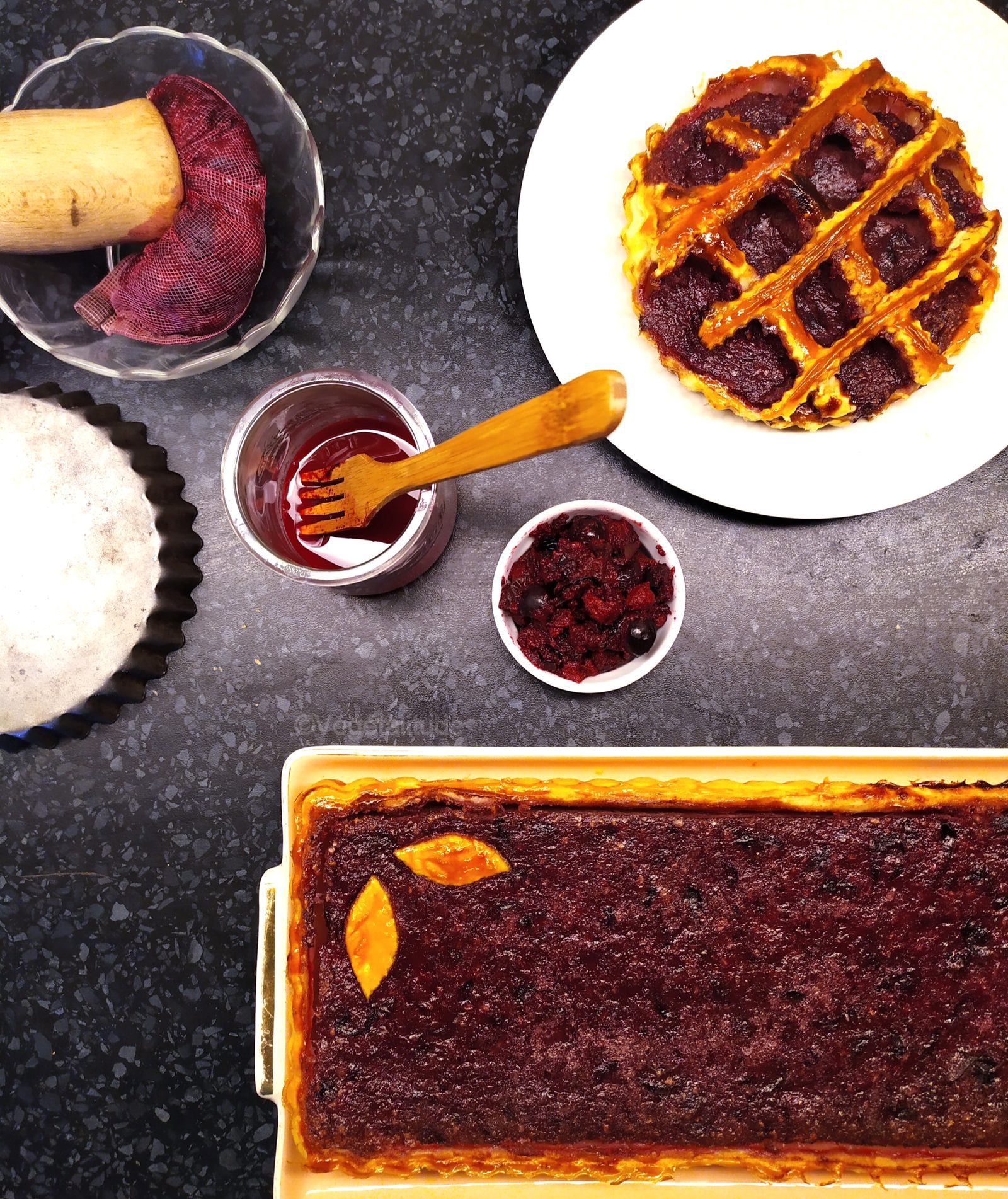 Tarte noisettine aux prunelles
