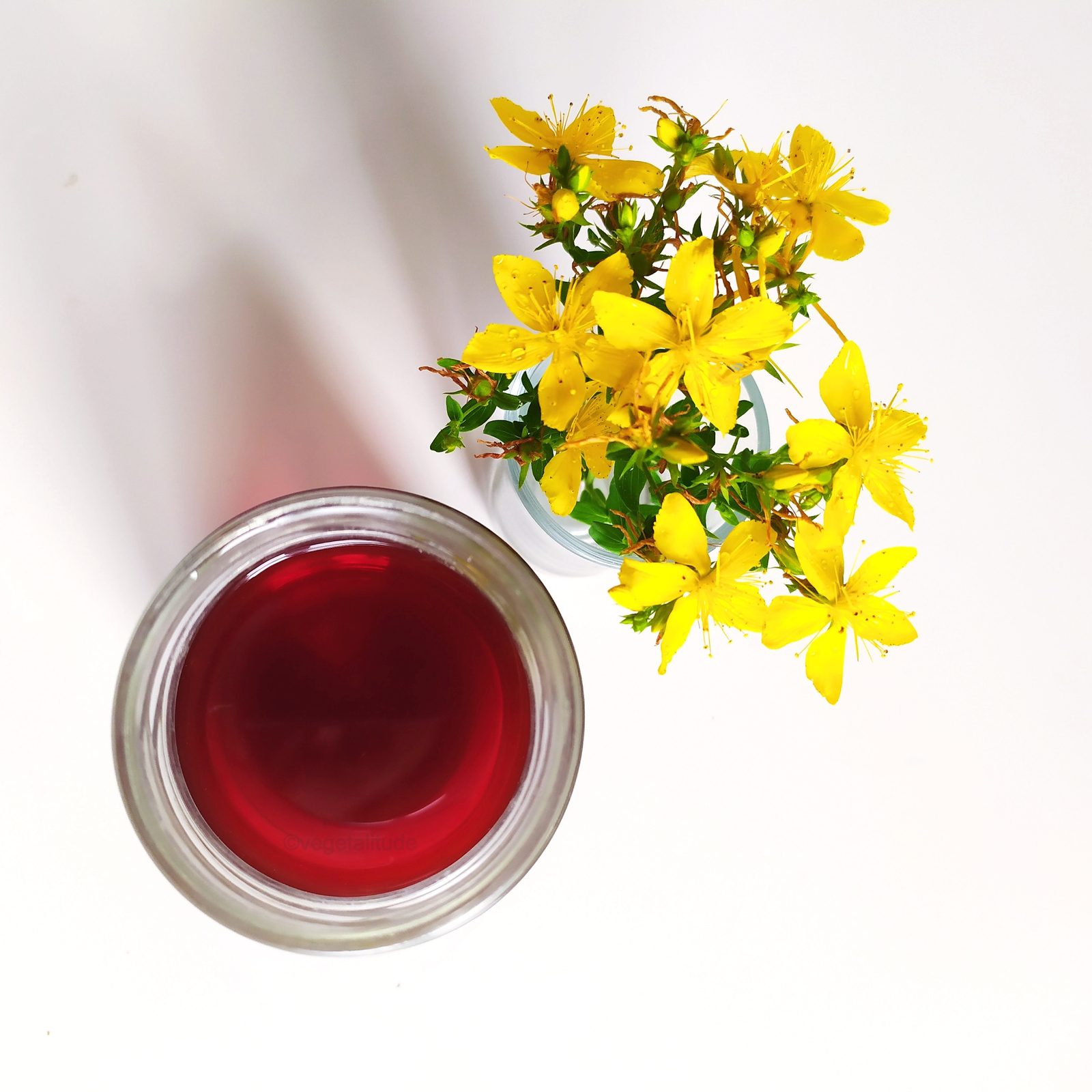huile rouge de millepertuis