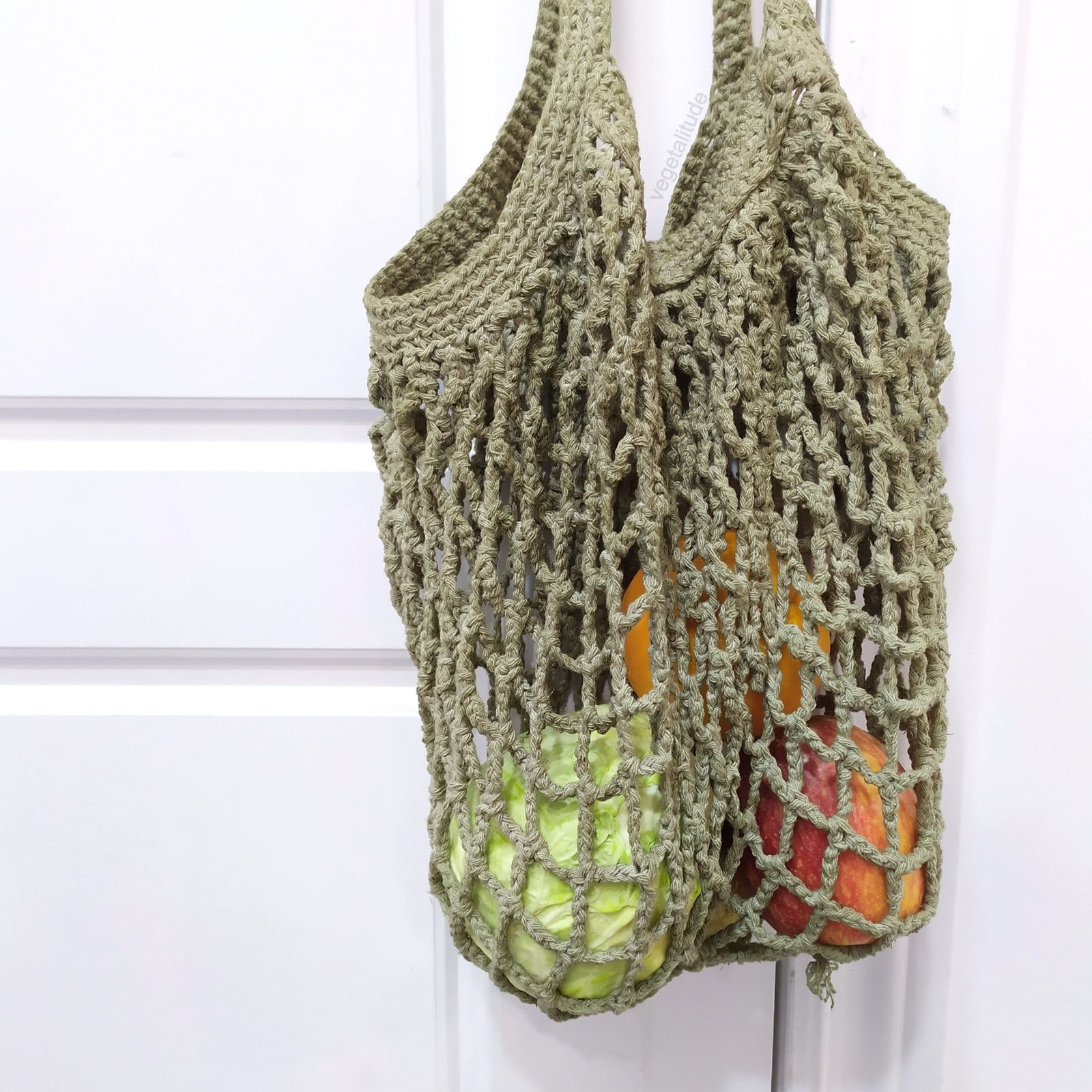 Cabas au crochet teint aux solidages