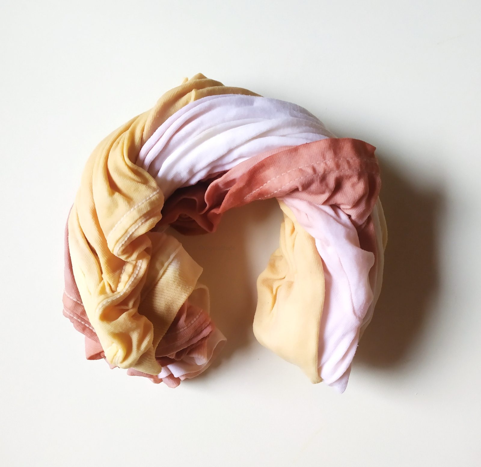 t-shirt teint naturellement