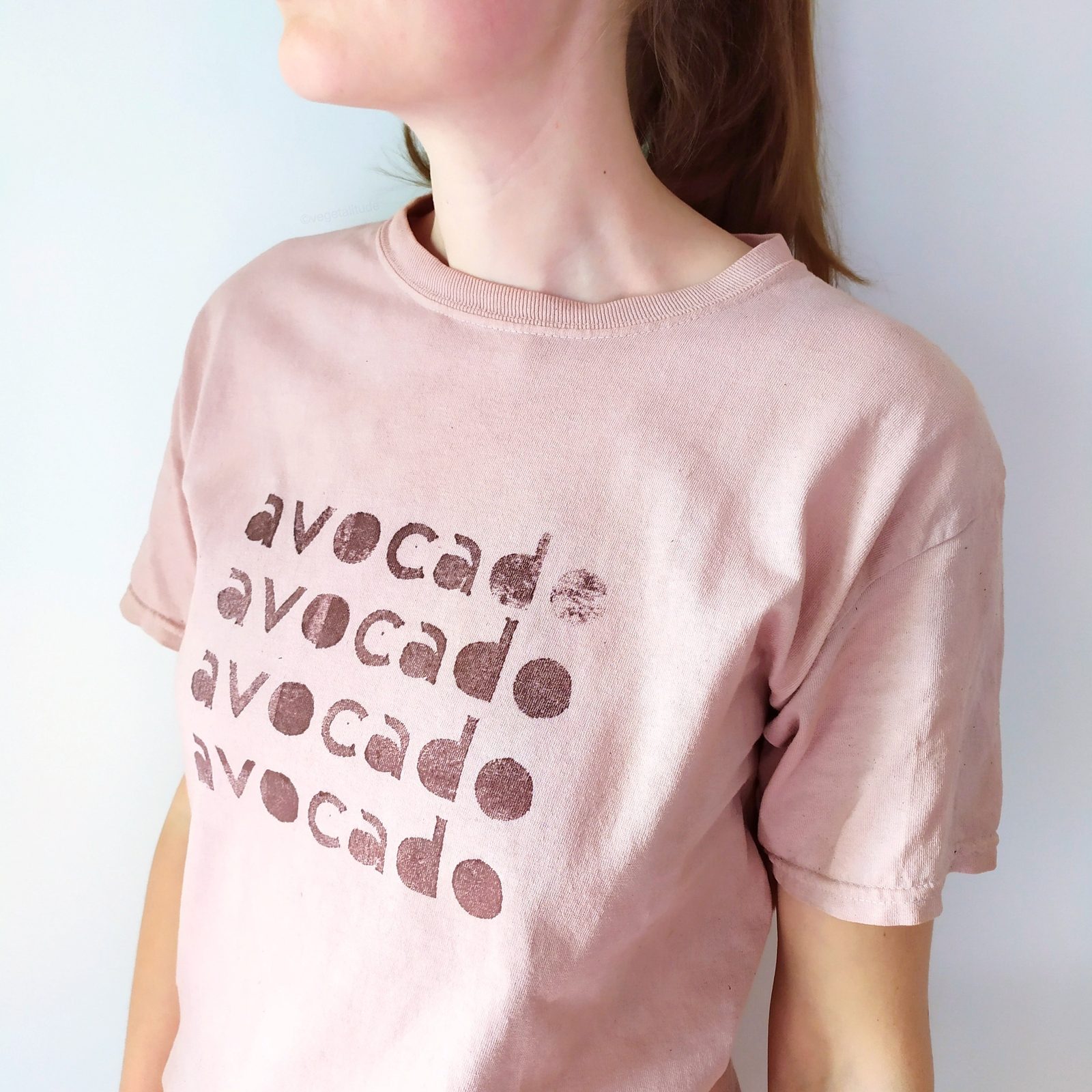 T-shirt avocado teint aux peaux d'avocat