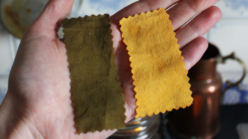 coupons de tissu kaki et jaune
